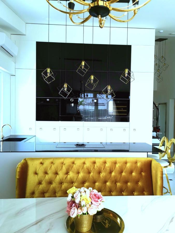 Luxury Penthouse With Large Terrace & Panoramic Old Town View VNO Exterior foto